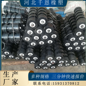 生產廠家 礦用橡膠螺紋托輥 輸送機用橡膠螺紋托輥 橡膠螺紋托輥