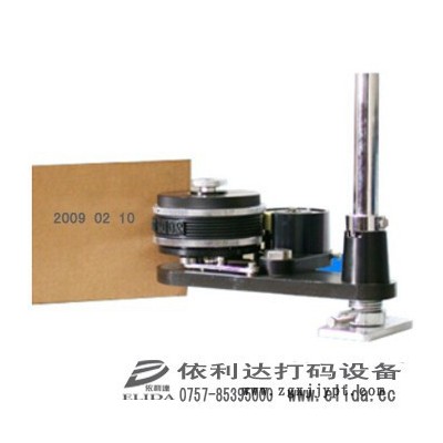珠海依利達(dá)紙箱滾碼機(jī)電線白墨噴碼機(jī) 湖北電攬內(nèi)置泵顏料專用噴碼機(jī) 湖南汽摩配件全自動打碼機(jī)