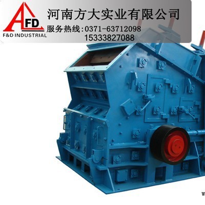 河南專用大型河卵石制砂機(jī)，鄭州VSI沖擊式制沙機(jī)，PCL立式?jīng)_擊式破碎機(jī)