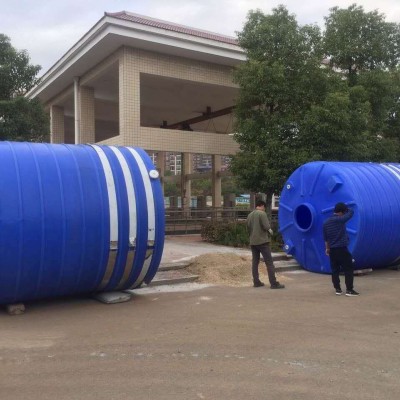 耐酸堿pe水箱儲水桶 3噸奈系減水劑儲罐 現貨推薦 10噸水箱