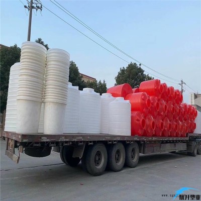 鷹潭農(nóng)用水桶  斜底儲罐  聚乙烯水箱  航升塑膠供應(yīng)