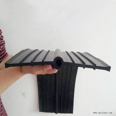 鋼板膩?zhàn)又顾畮?中孔型橡膠止水帶價(jià)格 阜陽(yáng)300×8中埋橡膠止水帶