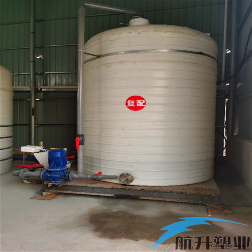 九江塑料儲罐  純水箱  聚水塔  航升可定制