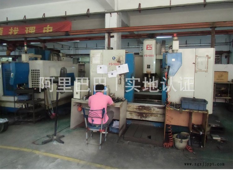 中山泰臣專業童車塑膠模具定制 安全汽座椅塑膠模具 配件注塑加工示例圖5