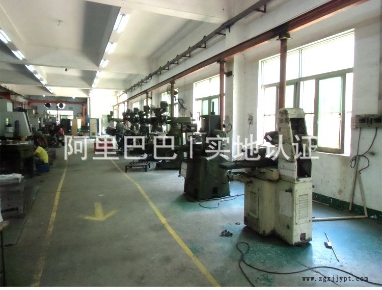 中山泰臣專業童車塑膠模具定制 安全汽座椅塑膠模具 配件注塑加工示例圖4