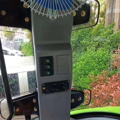 昊鵬2104大輪胎旋耕有勁的高配置農用車 全國聯保拖拉機