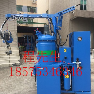 實(shí)誠(chéng)機(jī)械 SC-FP600聚氨酯發(fā)泡機(jī) 自動(dòng)換色 自動(dòng)打料