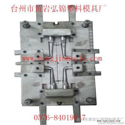 弘錦模具專業制造各種水龍頭管件模具，水龍頭配件模具