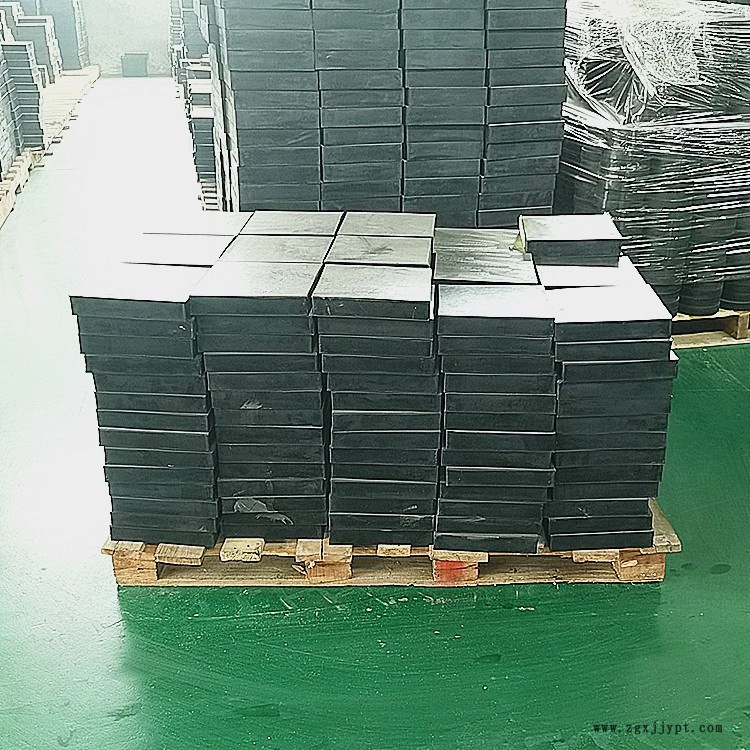 南陽新野縣帶孔網架橡膠支座_板式橡膠支座養護
