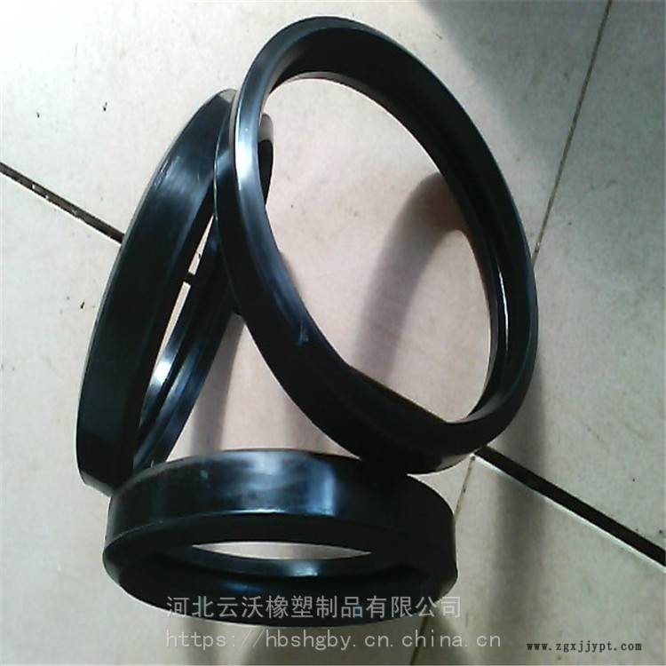 卡箍密封橡膠圈_彈性卡箍密封圈_三元乙丙溝槽密封圈廠