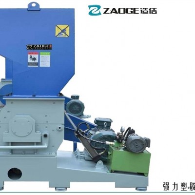 強(qiáng)力粉碎機(jī)破碎機(jī)規(guī)格型號造佶機(jī)械廠家價格直銷