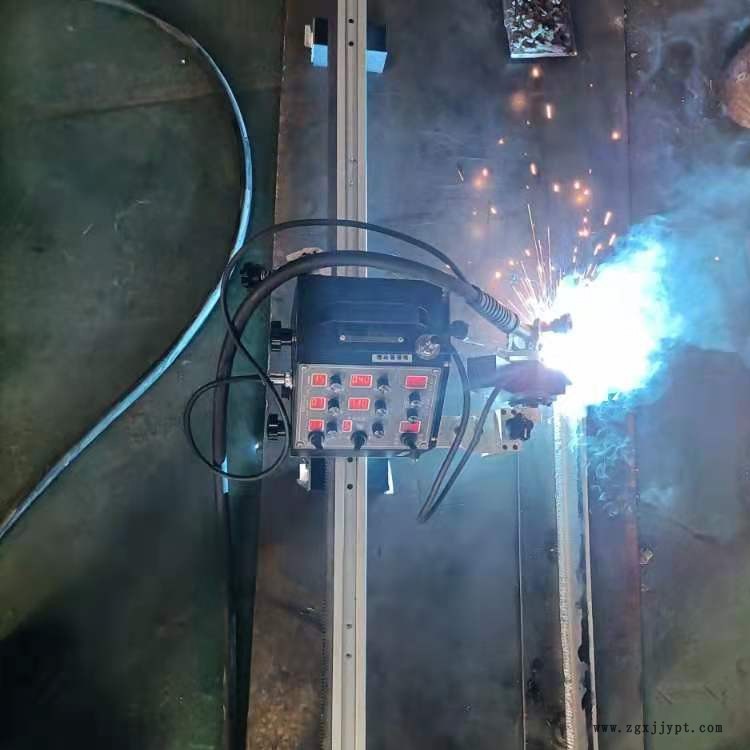 焊鐳 機械手焊接應用 硬軌自動焊接小車 速度可調節