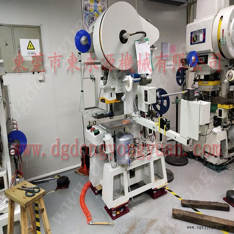 樓上機械防震用的隔振器  手搖啤機隔震腳墊，沖壓機械手配套涂油機